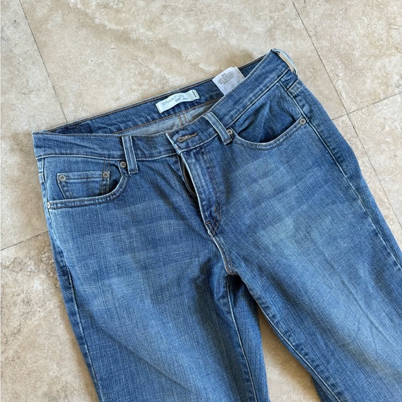 Levi’s Straight Leg 505 Jeans - Picture 2 of 7